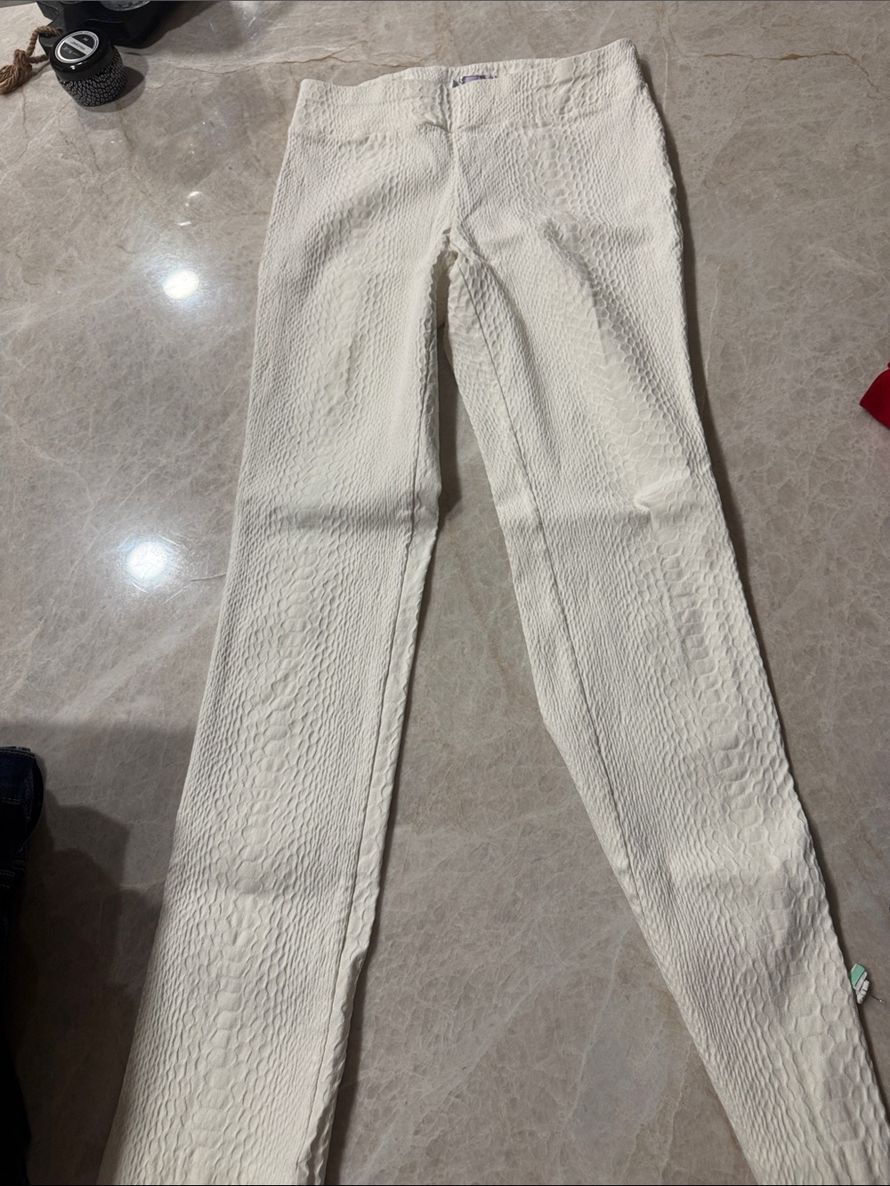 LG Off-White Textured Slim Dress Pants
